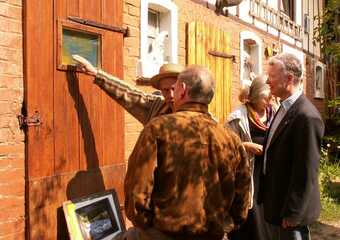 ... denn am Ende der Welt liegt das Paradies - Ausstellungseröffnung 2011