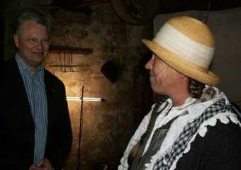 ... denn am Ende der Welt liegt das Paradies - Ausstellungseröffnung 2011