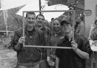 YAM-Festival 2004 - hält sich im Rahmen